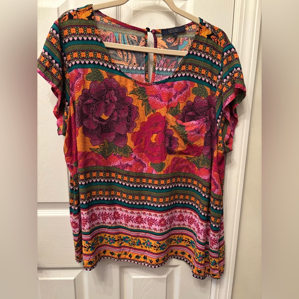 Rachael Roy short sleeve colorful top size 1X